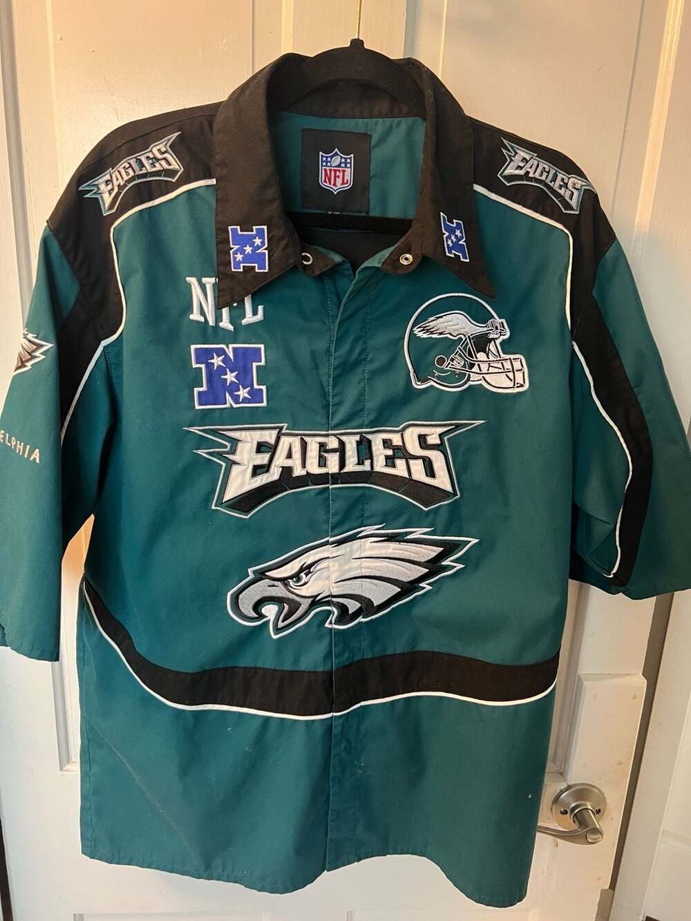 Vintage NFL Philadelphia Eagles Racing Style Button Up Shirt XL